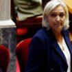 Procès des assistants parlementaires du FN : cinq ans de prison et une peine d’inéligibilité requis à l’encontre de Marine Le Pen