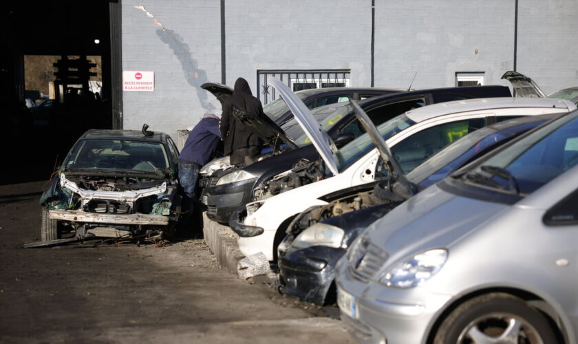 Procès des épaves roulantes en Essonne : sans « tricherie », réparer n’est pas rentable, affirme un expert