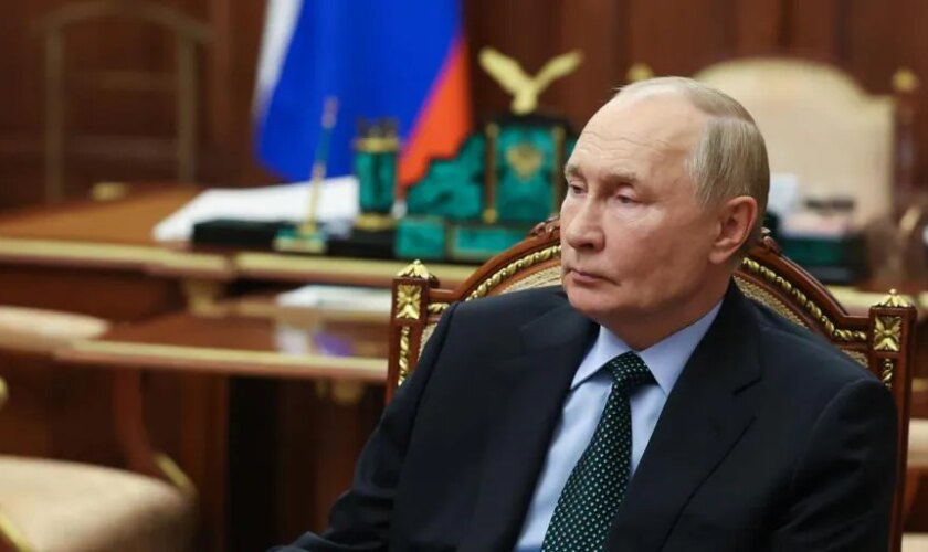 Putin firma decreto que permite un uso más amplio de armas nucleares