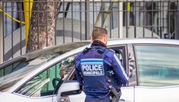 Saint-Étienne : un homme menaçant et armé de couteaux abattu par la police à proximité du marché de Noël