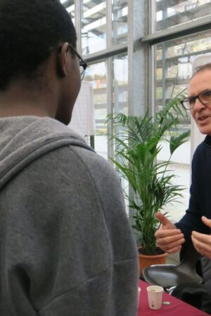 Saint-Ouen veut faire naître des vocations dans la santé avant l’arrivée du grand hôpital