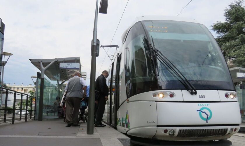 Sarcelles : un enfant de 6 ans entre la vie et la mort après avoir été percuté par un tramway