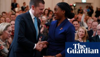 Senior Tories urge Kemi Badenoch and Robert Jenrick to settle differences