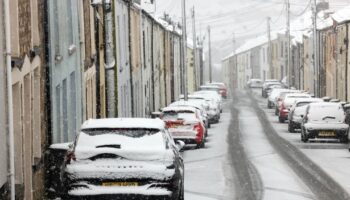 Snow and ice set to cause travel chaos during morning rush hour across UK