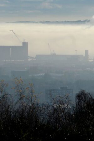 Some early Belfast flights cancelled over fog