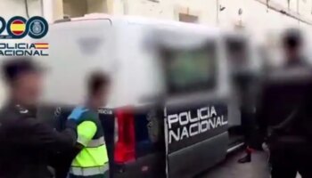 Son ya 64 los detenidos por pillaje en las zonas más afectadas por la DANA en Valencia