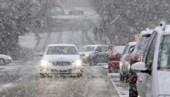 Storm Bert: Met Office issues rare amber warning and 'do not drive' danger to life plea