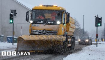 Storm Bert amber snow warning extended in Scotland