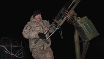 Sumy: Unterwegs mit ukrainischen Soldaten: Jagd auf russische "Kamikaze-Drohnen"