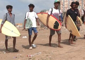 Surfen in Pakistan: Die Wellenreiter von Buleji