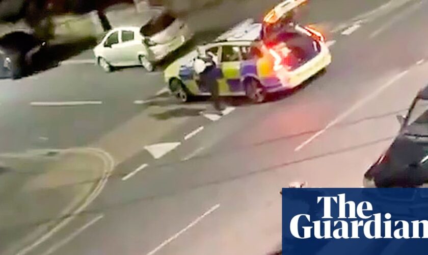 Surrey police officer who rammed cow will return to frontline duties