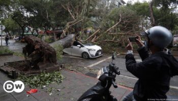 Taiwan deals with aftermath of Typhoon Kong-rey as it moves north