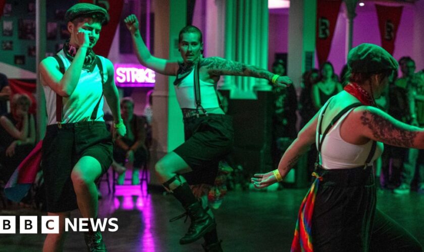 The Morrissance: Morris dancing's inclusive revival