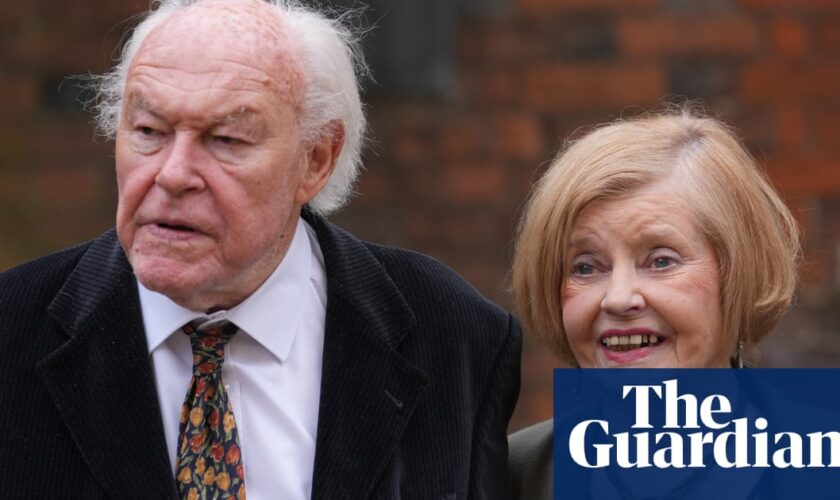 Timothy West, star of stage, film and television, dies aged 90