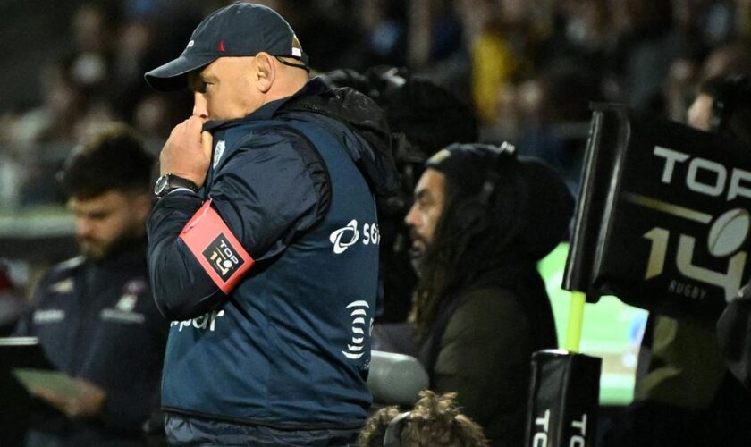 Top 14 : «Sur Canal +, face à un adversaire qui joue le titre, il était évident que l’arbitre allait changer le curseur à la pause», enrage le manager de Vannes