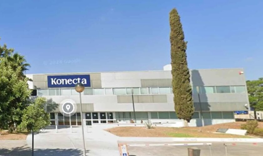 Trabajadores de Konecta en Málaga denuncian que les descontarán en la nómina la ausencia del día 13 por la DANA