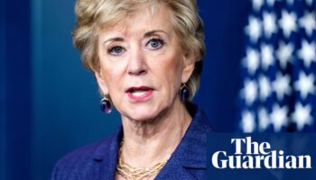 Trump picks former WWE executive Linda McMahon for education secretary