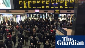 UK rail minister says sorry for threatening messages over Euston station concerns