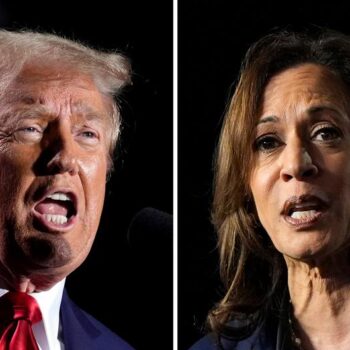 US election: Iowa poll gives Harris surprise edge