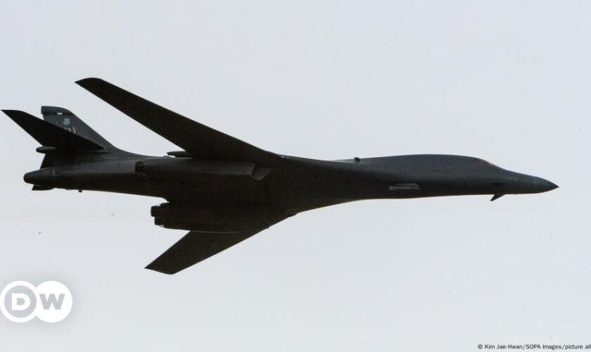 US long-range bomber joins air drill with South Korea, Japan