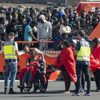 Un total de 256 inmigrantes son rescatados en aguas próximas a las Islas Canarias