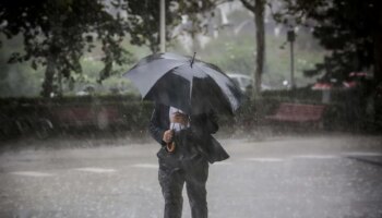 Una nueva DANA podría golpear a partir del miércoles las zonas afectadas por las inundaciones en Valencia y Aemet pide "mucha precaución"