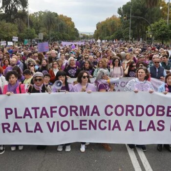 Unas 3.000 personas claman contra la violencia machista en Córdoba