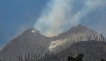 Une éruption volcanique dans l’est de l’Indonésie fait au moins six morts