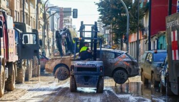 Vetado el acceso en coche y a pie a la zona cero de la DANA por lluvias durante este domingo