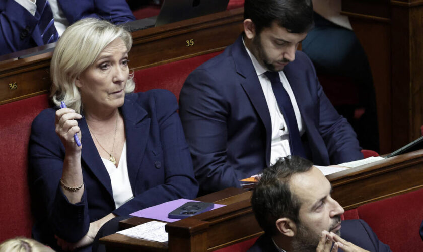 Budget : la censure n’est «pas inéluctable» selon Marine Le Pen, qui exige de nouvelles concessions