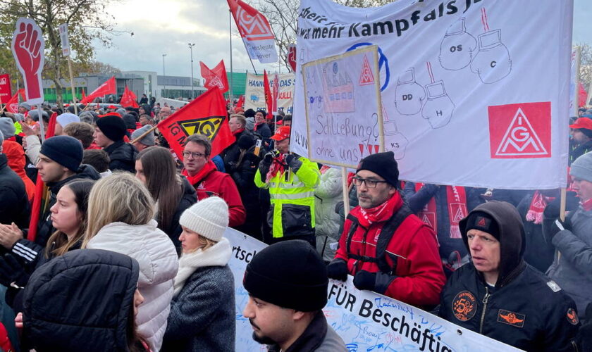 En Allemagne, les employés de Volkswagen appelés à la grève à partir de lundi contre un énorme plan social