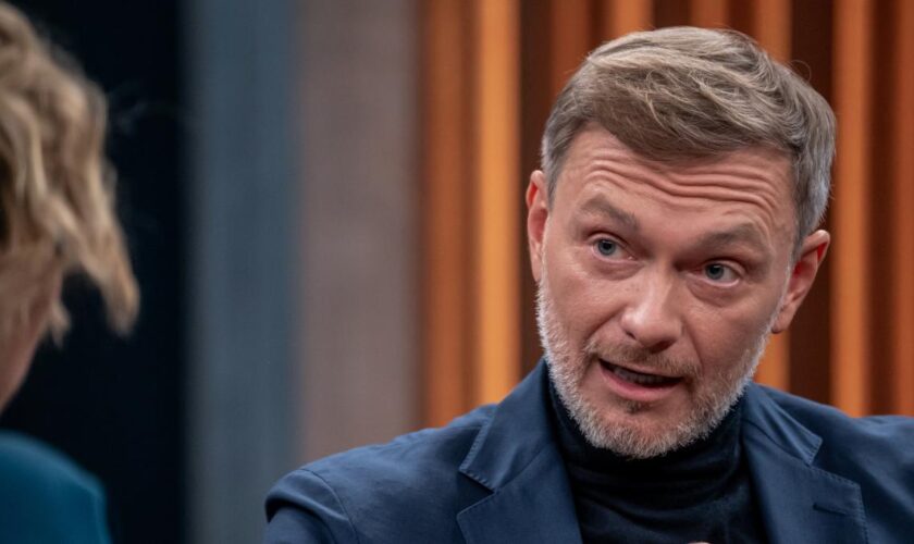 „Hier ist kein Tribunal“, entfährt es einem wütenden Christian Lindner