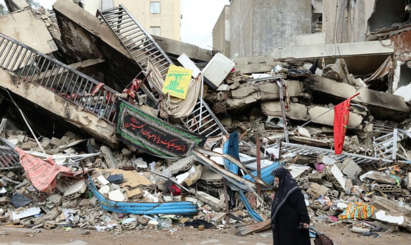 Dans les ruines de la banlieue sud de Beyrouth dévastée par les bombardements israéliens, le 28 novembre 2024