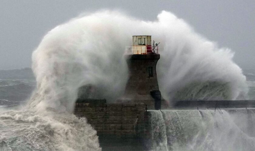 Storm Darragh latest: Weather warning for snow as 80mph winds and rain bring threat to life and flood fears