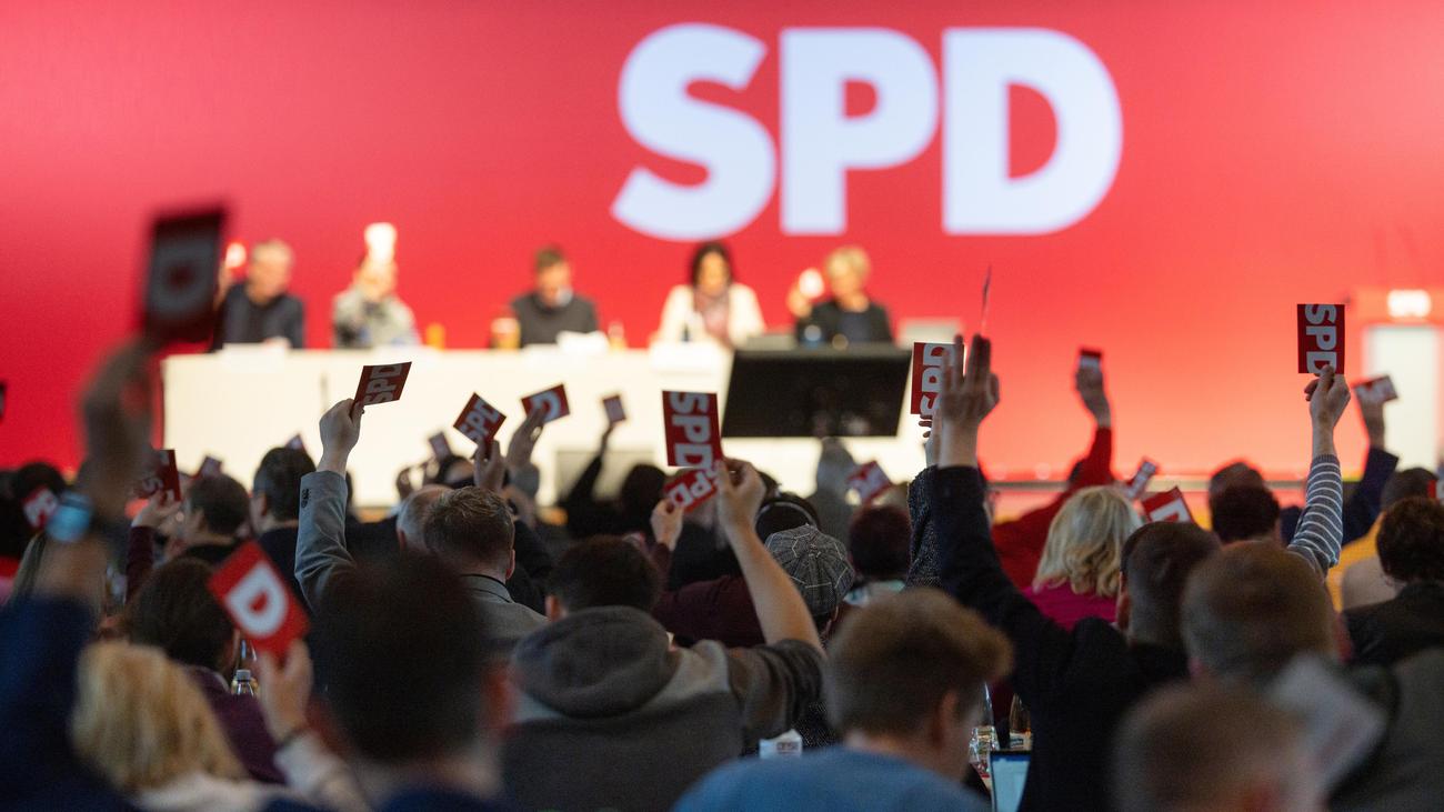 Thüringen: Thüringer SPD stimmt für Koalition mit CDU und BSW