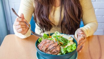 Is eating once a day a good idea? Experts share varying opinions on the ‘OMAD diet’