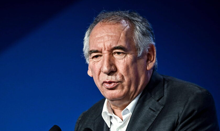 François Bayrou nommé Premier ministre ? Le PS ne ferme pas vraiment la porte