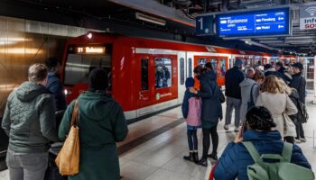 ADAC-Auswertung: Nahverkehr in Hamburg pünktlicher als in Berlin und Frankfurt am Main