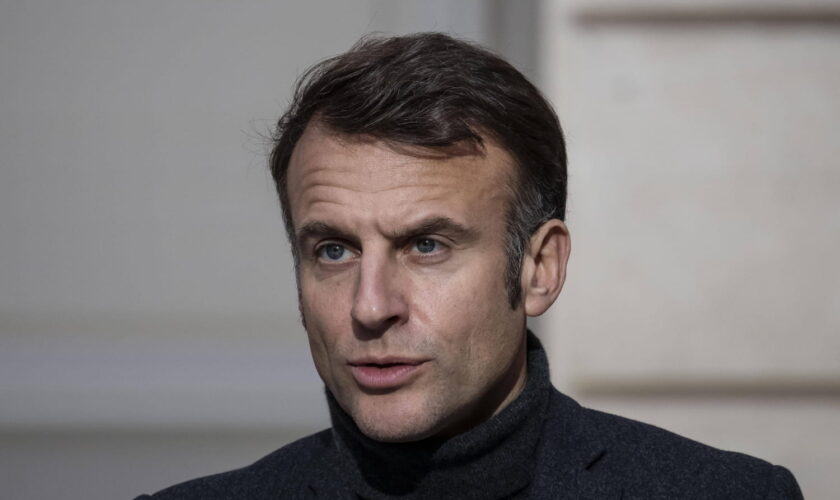 Nouveau Premier ministre, en direct : Macron rencontre un favori à Matignon avant de trancher