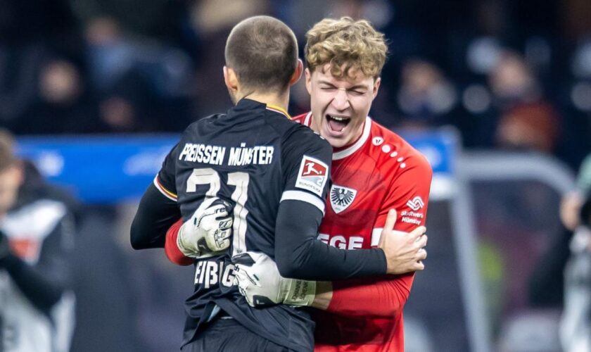 Münster schockt Hertha BSC – vier Elfmeter und sechs Tore in Karlsruhe