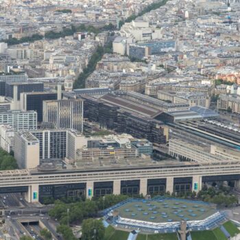 Moody’s souhaite la bienvenue à Bayrou en dégradant la note souveraine de la France