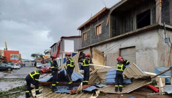 Des « centaines » de morts attendus, pont aérien depuis La Réunion… Quelle est la situation à Mayotte, ravagé par le cyclone Chido ?