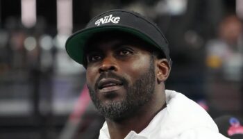 NFL legend Mike Vick caught in college football coaching rumor mill