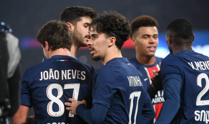 Ligue 1 : Paris s'envole, résultats et classement de la 15e journée