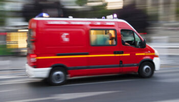 Rixe entre bandes rivales à Paris : un adolescent tué à l’arme blanche devant le lycée Rodin