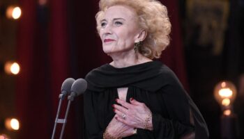 Mort de Marisa Paredes : “la voix la plus grave et la plus pure” du cinéma espagnol s’éteint