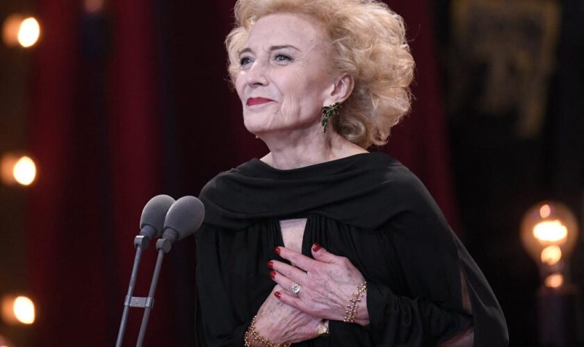 Mort de Marisa Paredes : “la voix la plus grave et la plus pure” du cinéma espagnol s’éteint