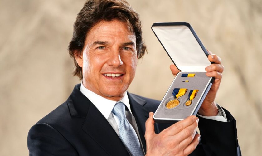 Tom Cruise receives US navy honour for Top Gun 'recruitment boost'