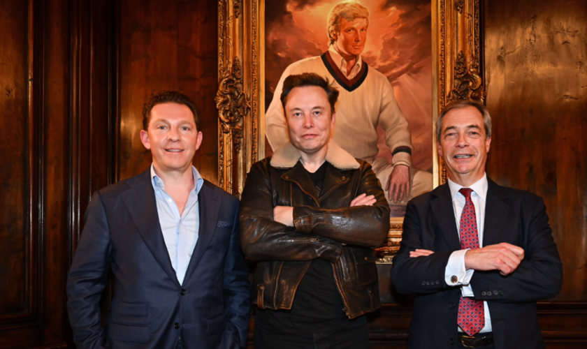 Elon Musk prêt à financer le Britannique Nigel Farage et son parti d’extrême droite