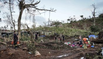 Mayotte : le bilan s’alourdit à 31 morts après le passage du cyclone Chido, selon des chiffres provisoires